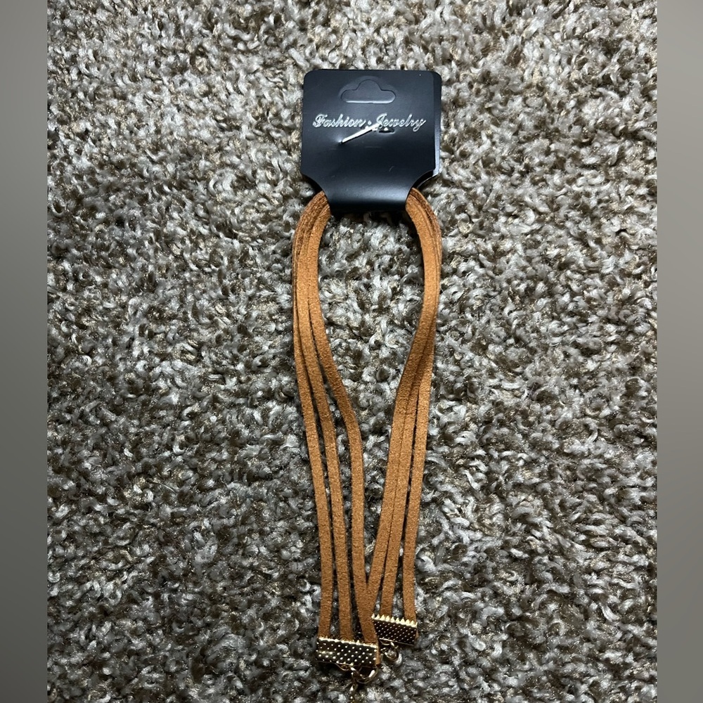 NWT Fashion Jewelry choker, brown